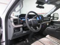 2024 Ford F250XLT Crew Cab Deck Truck