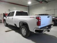 2025 Chevrolet 3500 Crew Cab Long Box 4X4 Diesel